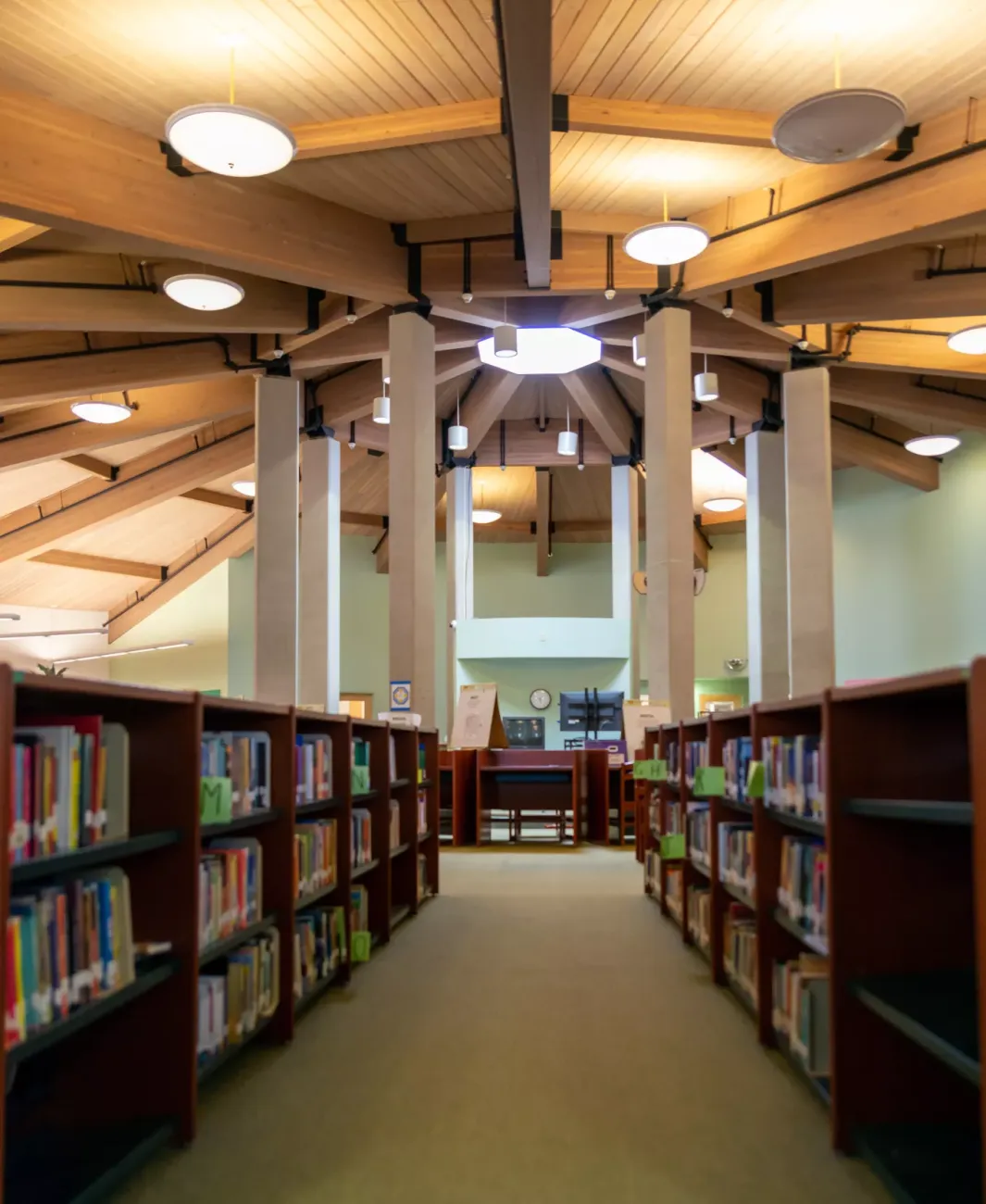 Shelves of Books in the Wingate Elementary School Library Featuring Modern Architecture.